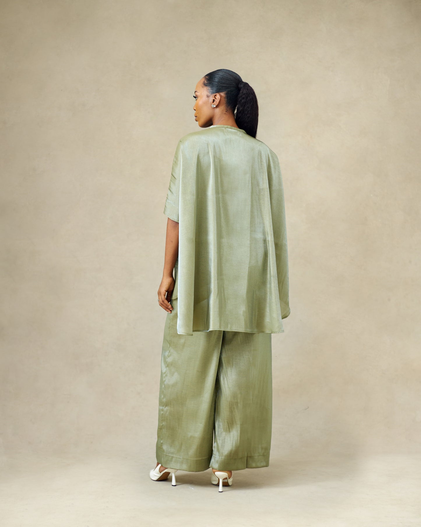 Isioma set