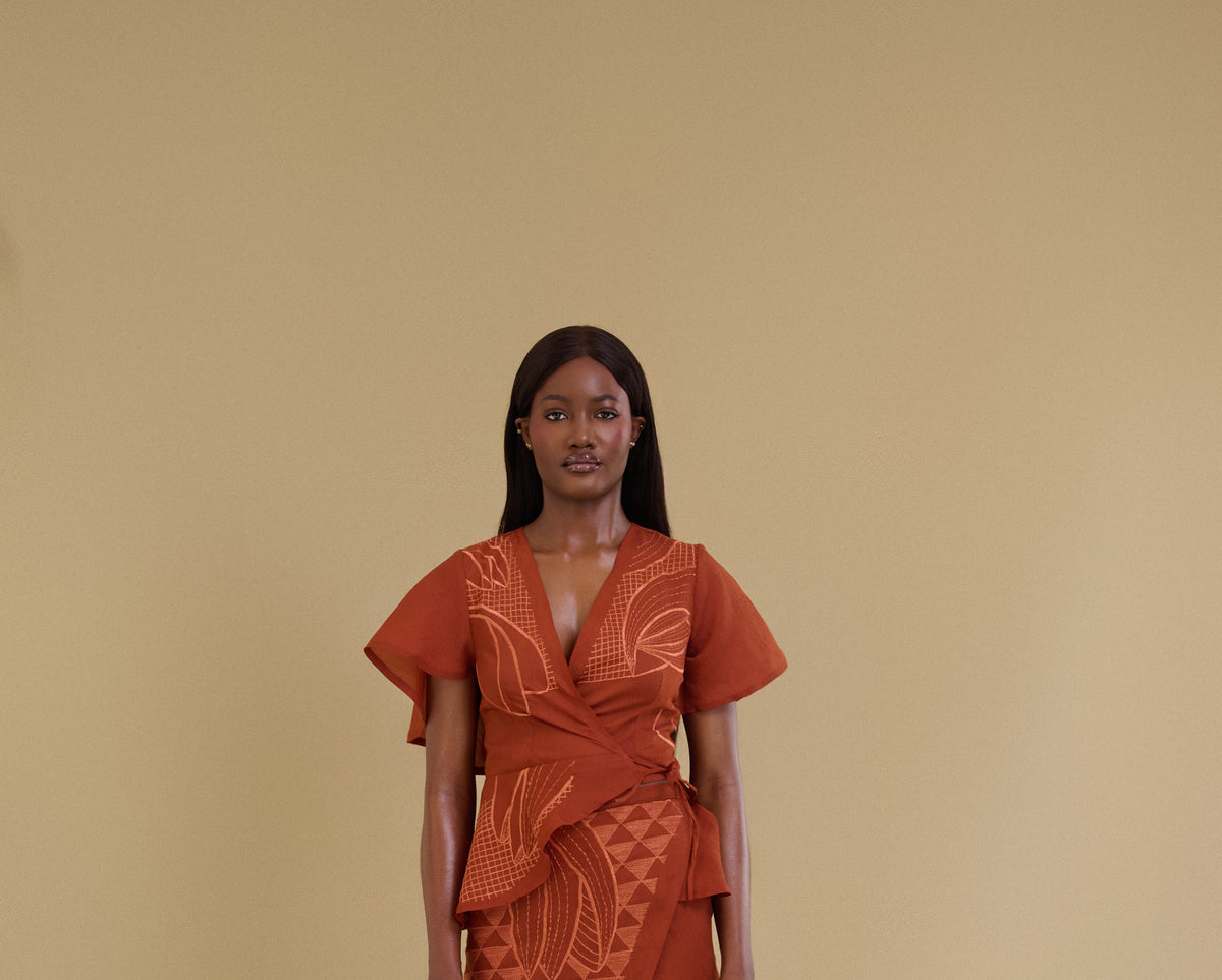 IXORA TOP